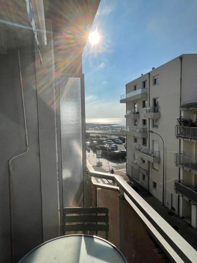 La Rose Des Vents - Studio A 20 Metres Du Remblai Les Sables-dʼOlonne Esterno foto